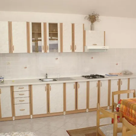 Apartment By The Sea Bol, Brac - 2905 *